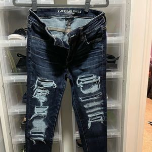 Dark blue AE jeans women